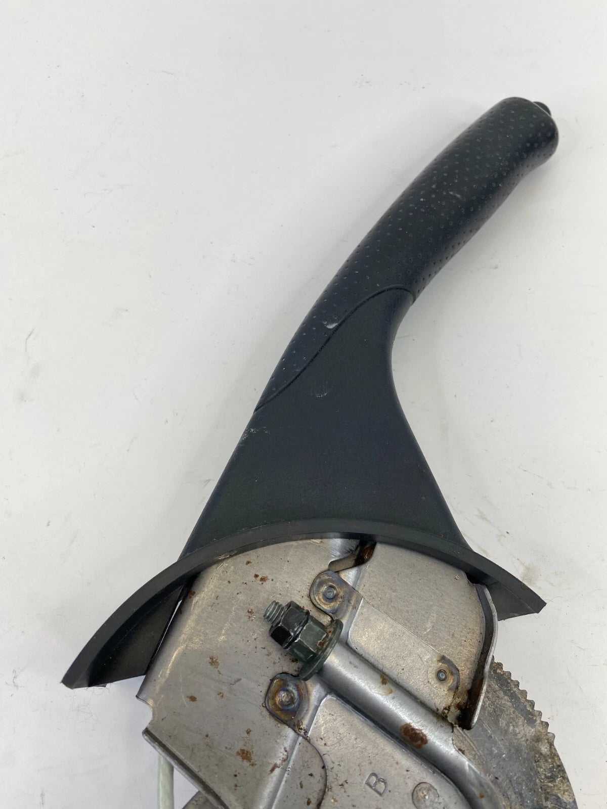 2001 02 03 04 2005 TOYOTA RAV4 EMERGENCY PARKING BRAKE HANDLE LEVER CONTROL OEM