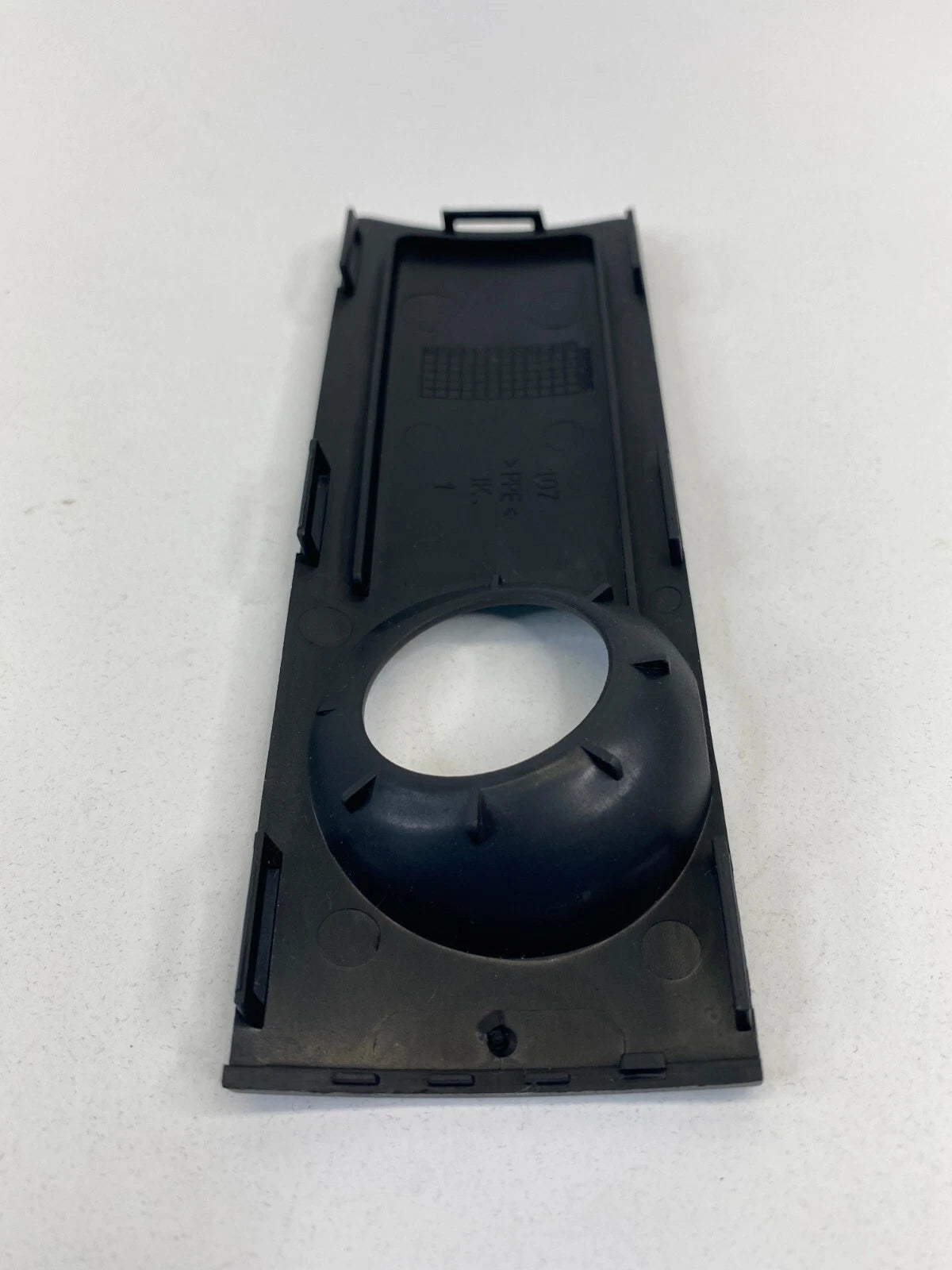 2007 07 AUDI A6 QUATTRO IGNITION SWITCH BEZEL COVER TRIM MOLDING OEM