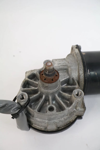 2004-2009 TOYOTA PRIUS FRONT WINDSHIELD WIPER MOTOR ASSEMBLY OEM FACTORY