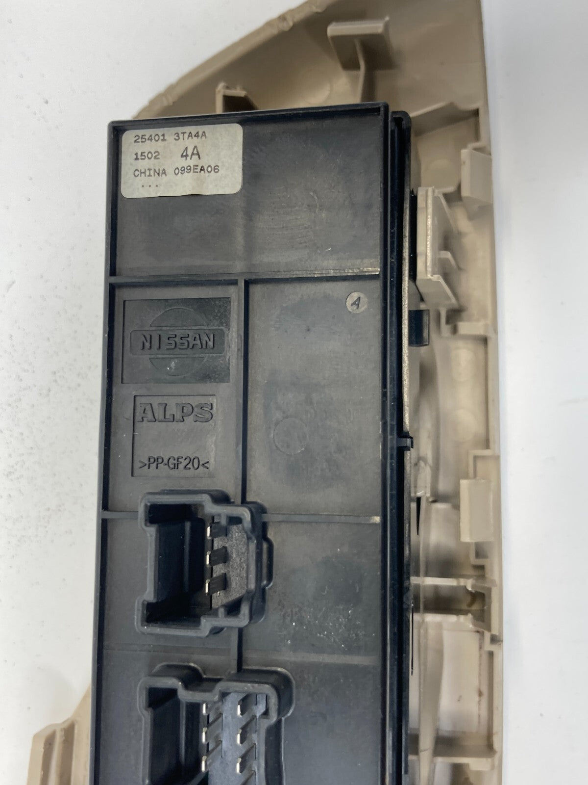 2013-2018 Nissan Altima Front Left Driver Master Door Window Switch 25401-3TA4A