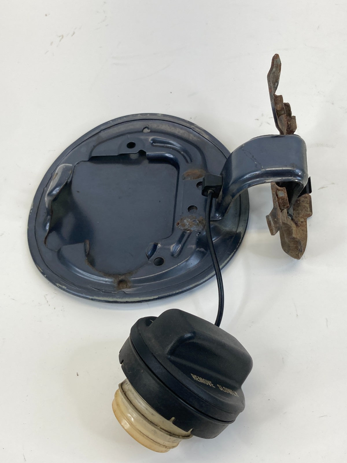 2006-2011 Honda Civic Fuel Filler Door Gas Lid Cover w/ Tank Cap OEM