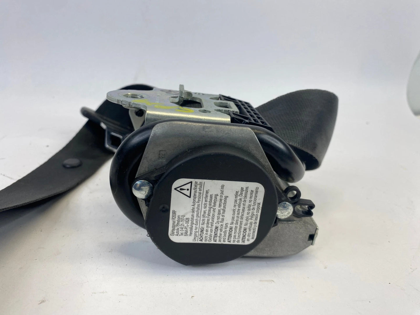 2009-2017 VOLKSWAGEN CC FRONT PASSENGER RIGHT SEAT BELT RETRACTOR OEM 3C1857706M
