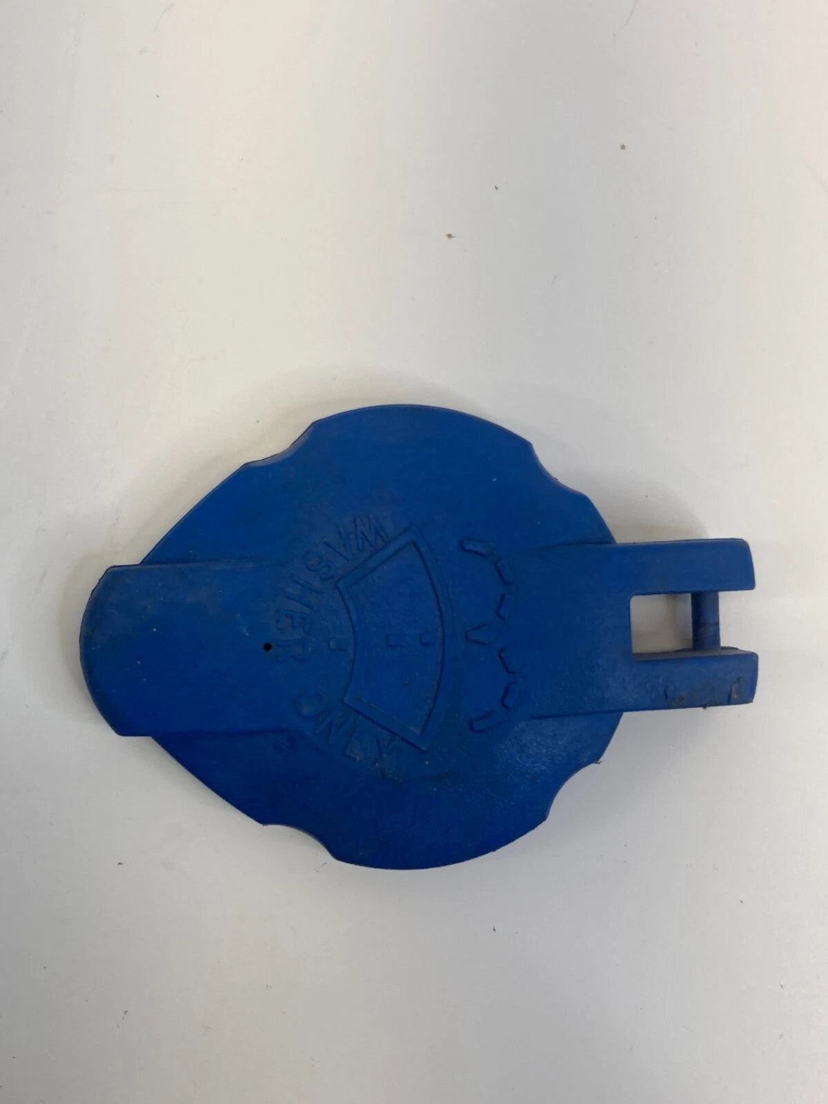 2012-2017 HYUNDAI ACCENT WINDSHIELD WIPER WASHER RESERVOIR FLUID CAP OEM
