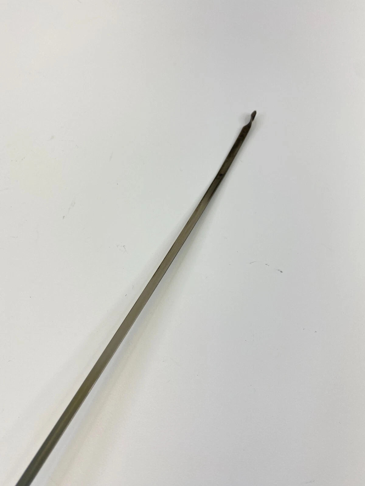 2012-2017 HYUNDAI ACCENT 1.6L AT ENGINE OIL DIPSTICK DIP STICK LEVEL INDICATOR