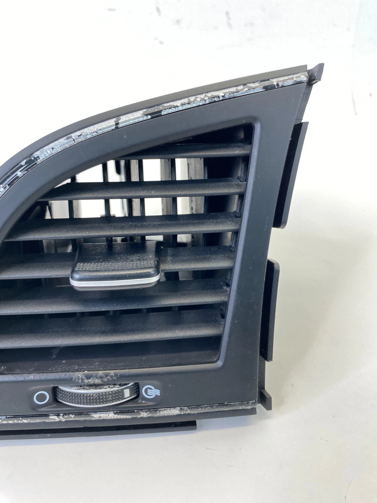 2017 2018 HYUNDAI ELANTRA OUTER DASH LEFT DRIVER A/C AIR VENT USA BUILT OEM