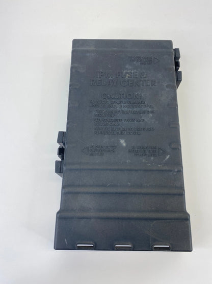 2006 2007 Chrysler Town & Country Engine Bay Mounted Fuse Box Cover 04692124AA