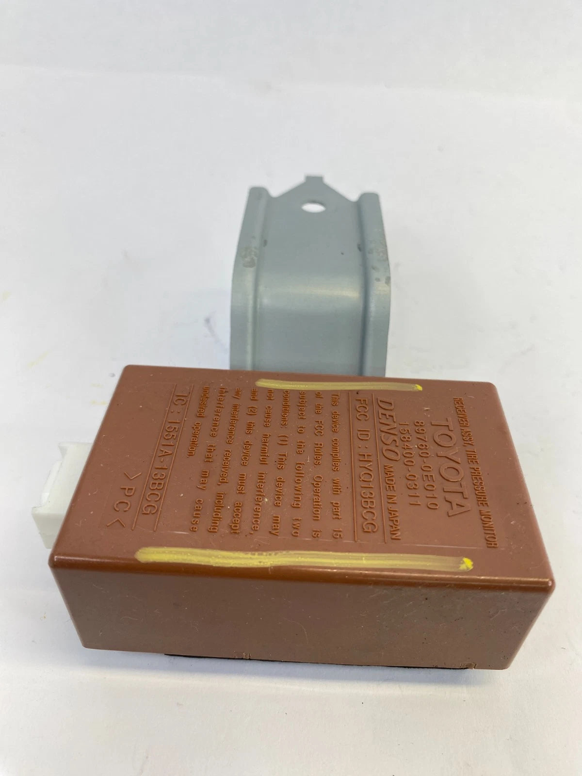 2007-2009 LEXUS RX350 TIRE PRESSURE MONITOR TPMS RECEIVER MODULE OEM 89760-0E010