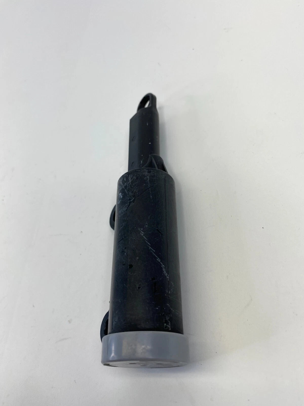 2011-2014 HYUNDAI SONATA GLOVE BOX INNER AIR DAMPER SUPPORT OEM