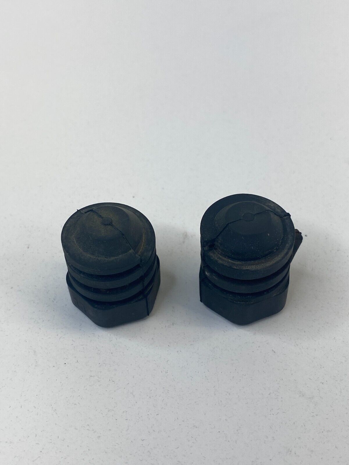 2007-2012 Mazda CX-7 07-15 CX-9 Hood Rubber Stopper Stop Set Pair OEM