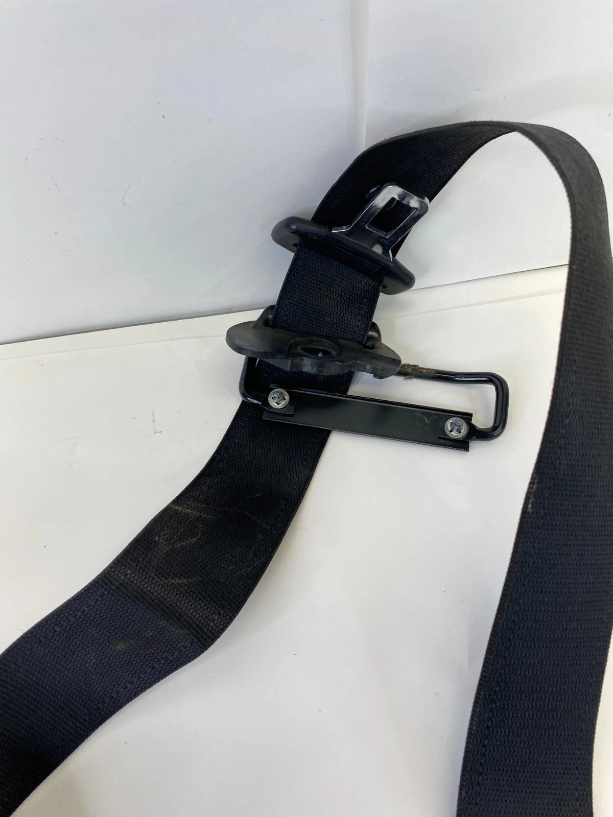 2003-2011 SAAB 9-3 FRONT RIGHT SEAT BELT RETRACTOR PASSENGER OEM 305652810ZZZ-AA