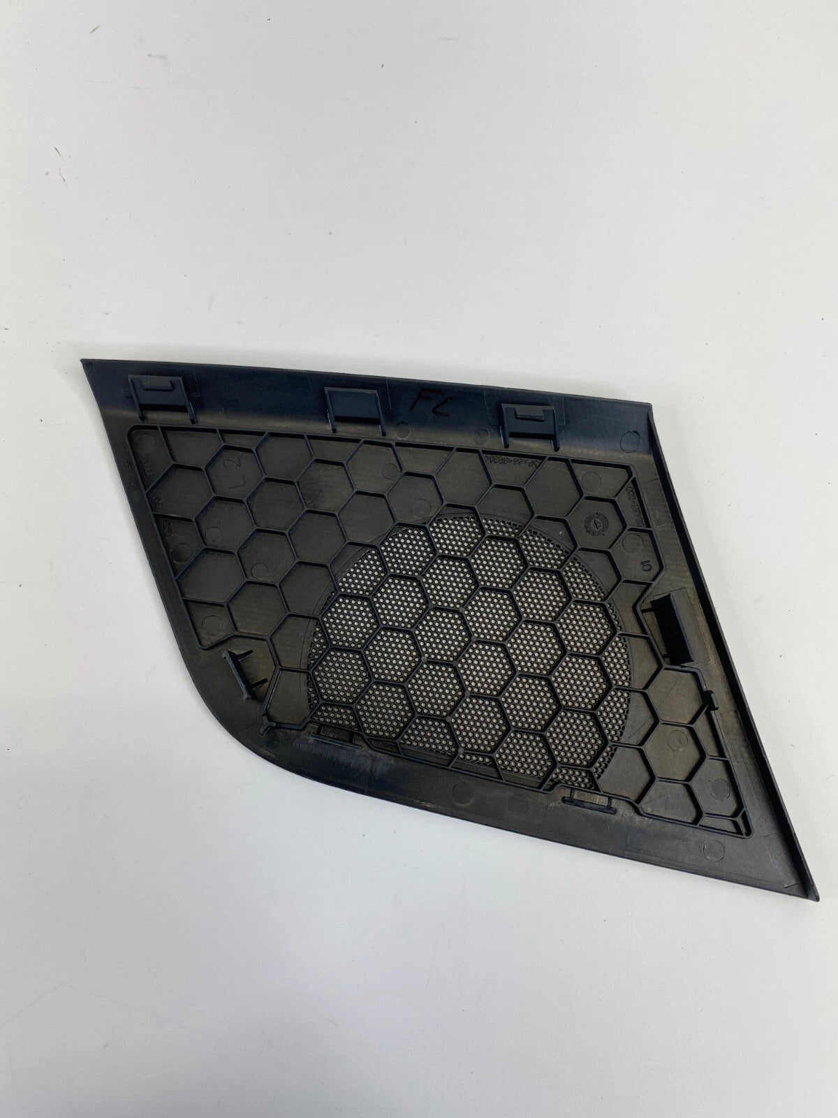 09-16 AUDI A4 QUATTRO FRONT LEFT SIDE DOOR PANEL SPEAKER COVER GRILLE 8T0857227