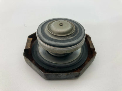 1986-1989 HONDA ACCORD RESERVOIR COOLANT RADIATOR PRESSURE CAP LID COVER OEM