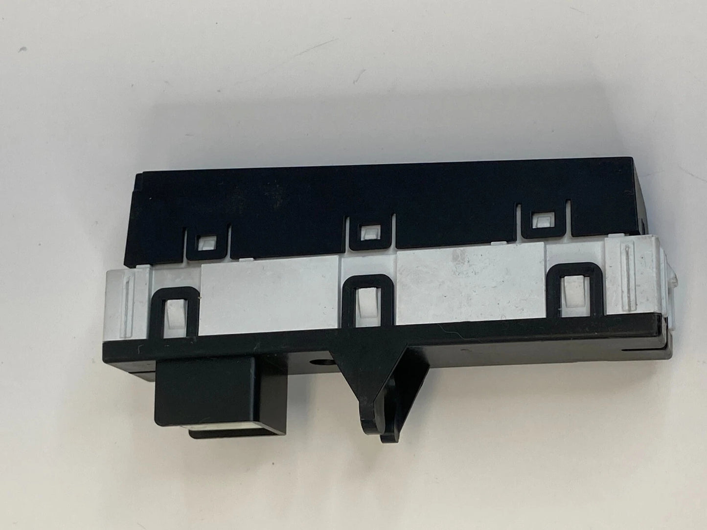 2010-2015 TOYOTA PRIUS DASH PASSENGER INDICATOR RESTRAINT SEAT BELT LIGHT ON OEM