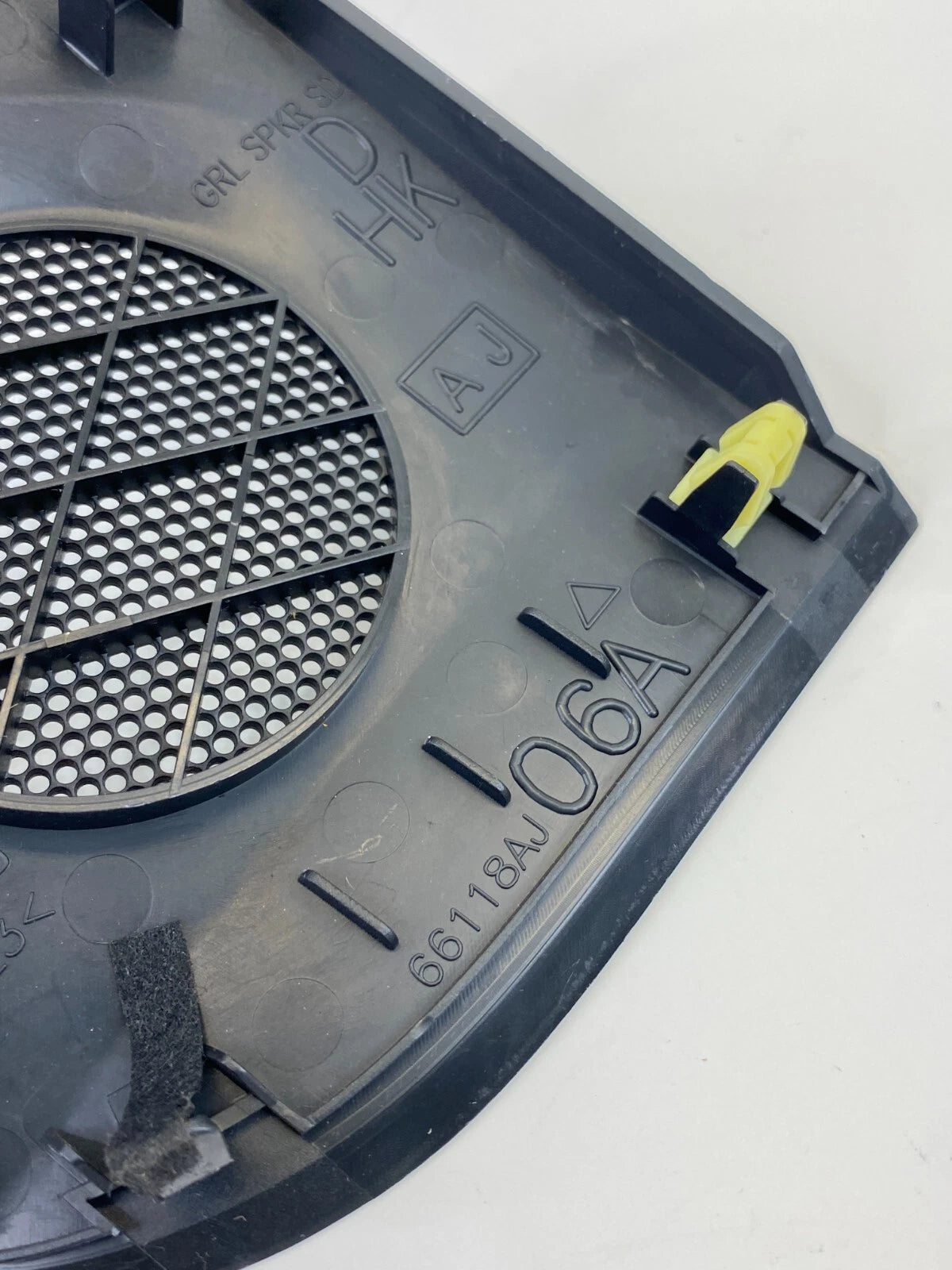 2010-2014 SUBARU LEGACY FRONT LEFT DASH SPEAKER GRILLE COVER TRIM 66118AJ06A OEM