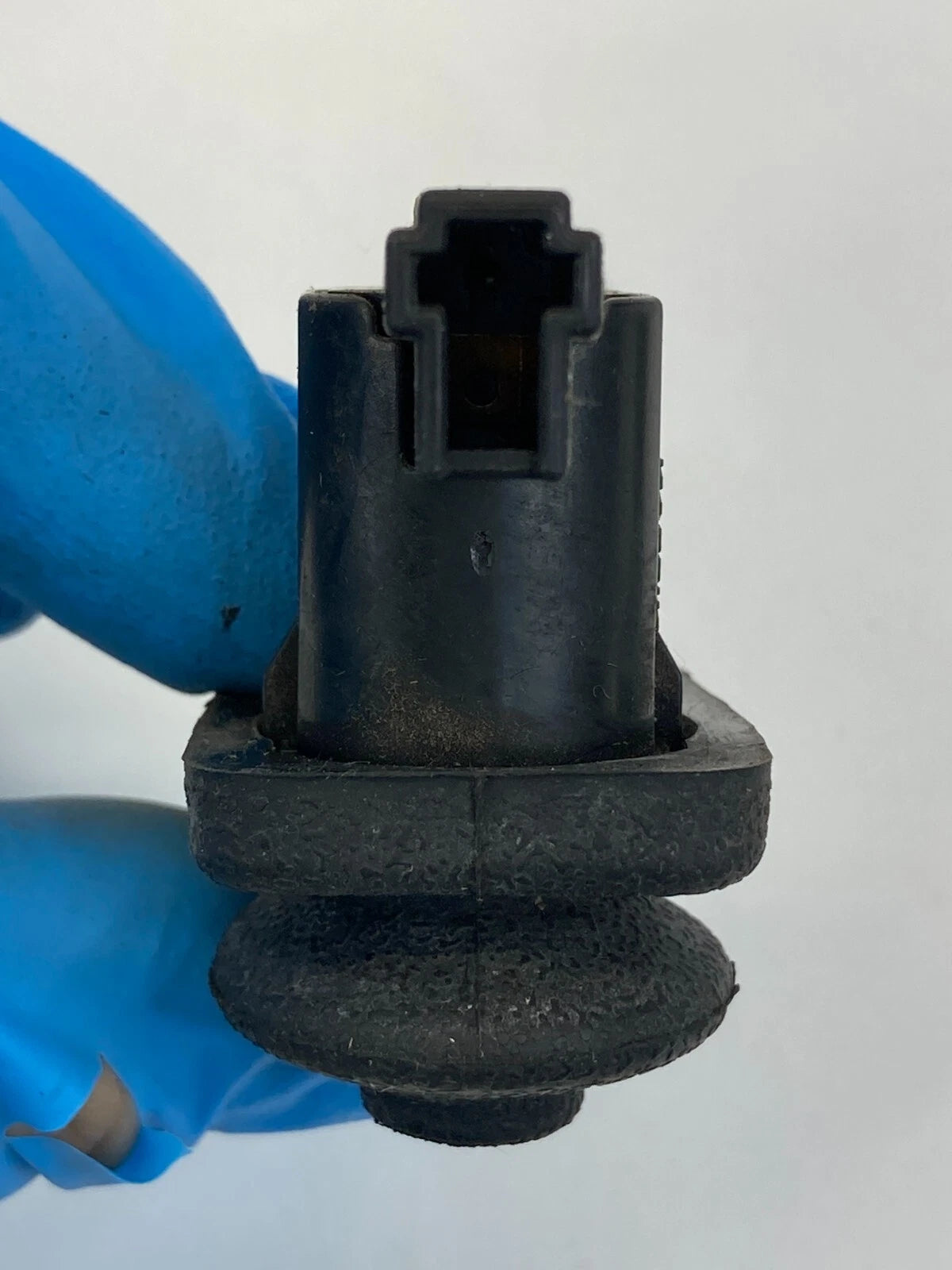 2000-2012 NISSAN SENTRA REAR RIGHT DOOR JAMB AJAR BUTTON SWITCH SENSOR OEM