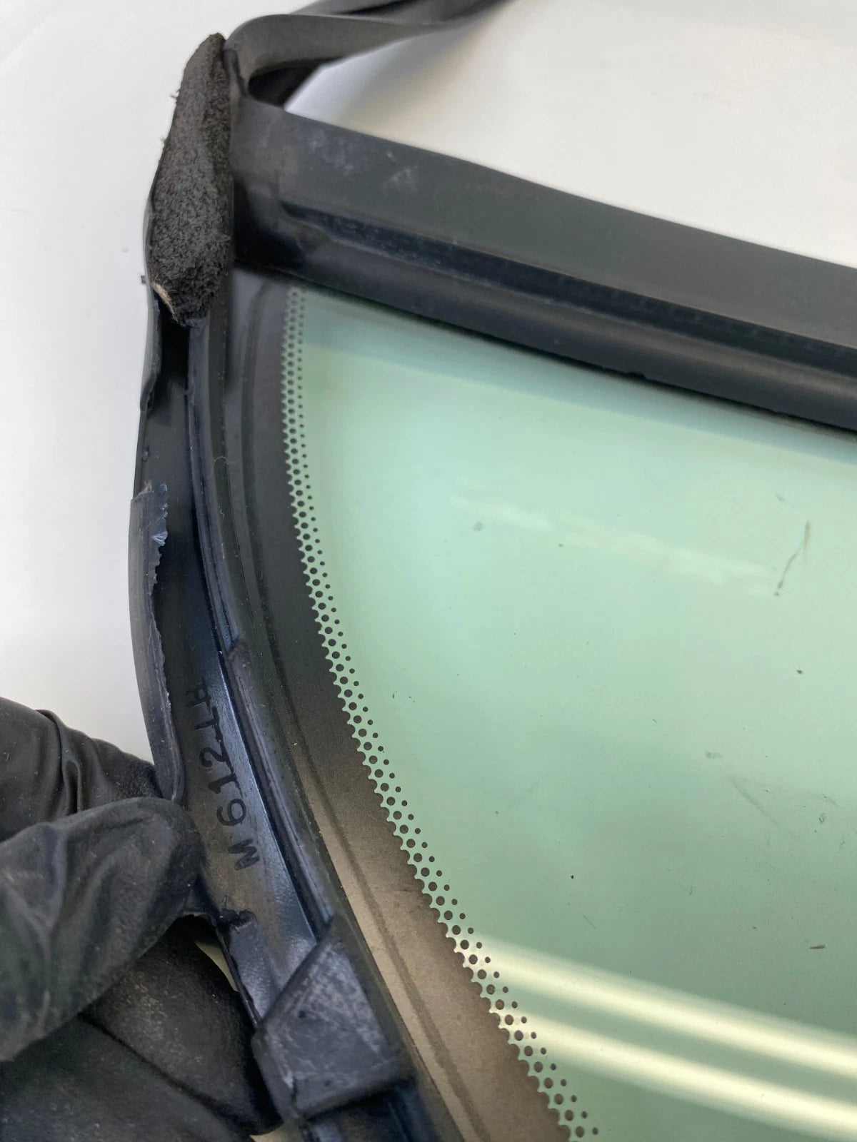 2008-2012 CHEVROLET MALIBU REAR LEFT QUARTER WINDOW GLASS E1143R-000262 OEM