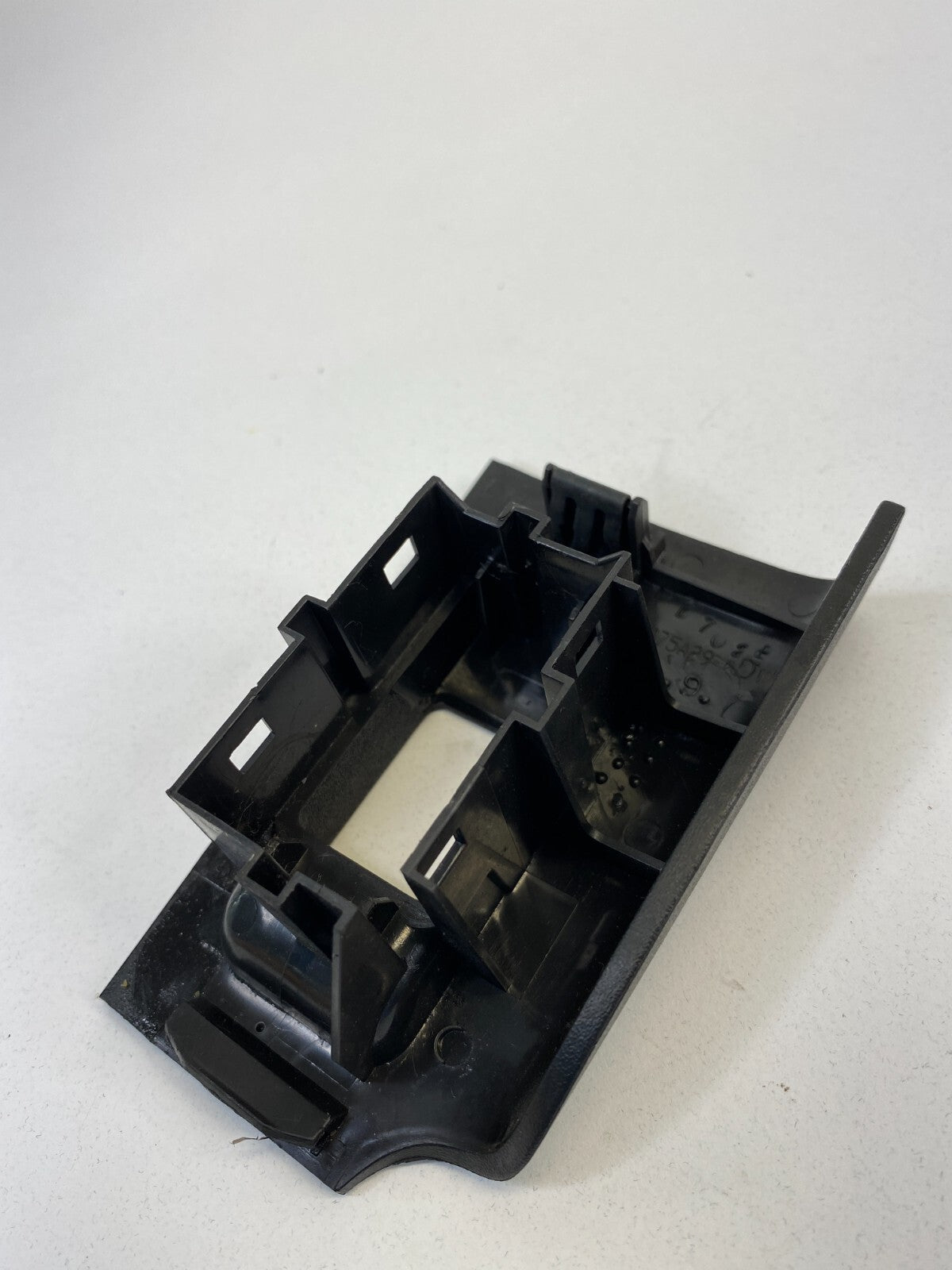 08-11 Ford Focus Rear Left Side Door Power Window Switch Bezel 8S43-54275A29