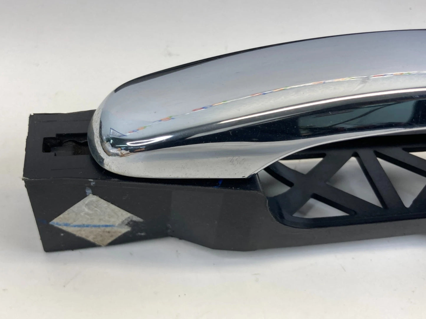 2010-2017 CHEVROLET EQUINOX FRONT RIGHT SIDE EXTERIOR OUTER DOOR HANDLE 15786204