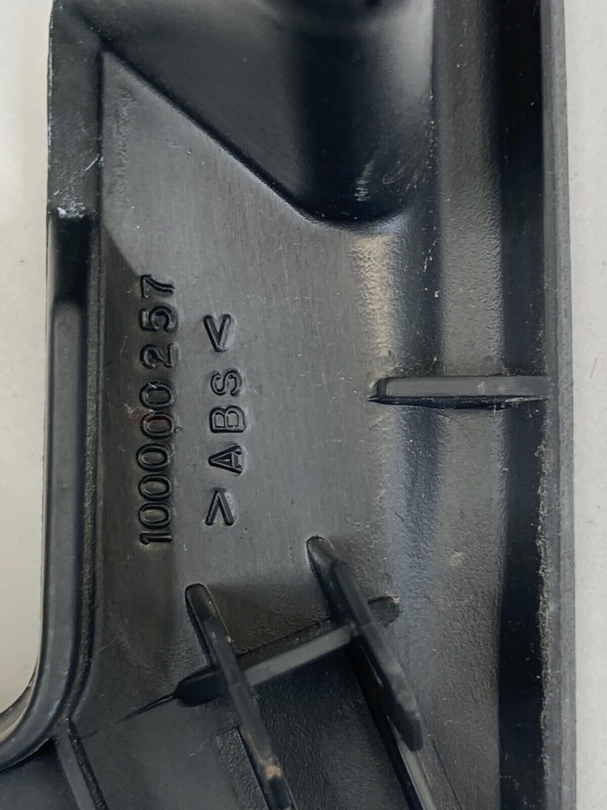 2009 2010 Dodge Journey Front Left Interior Door Handle Bezel 100000257 OEM