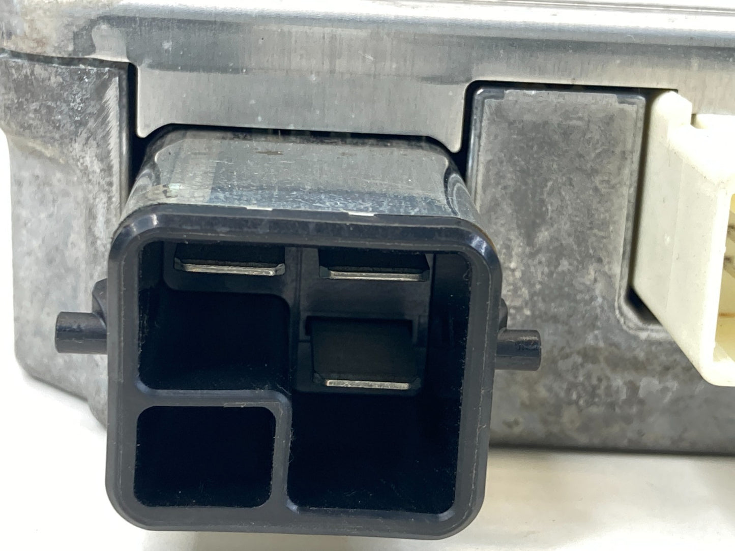 2008-2010 Toyota Highlander Power Steering Control Module 89650-48060 OEM