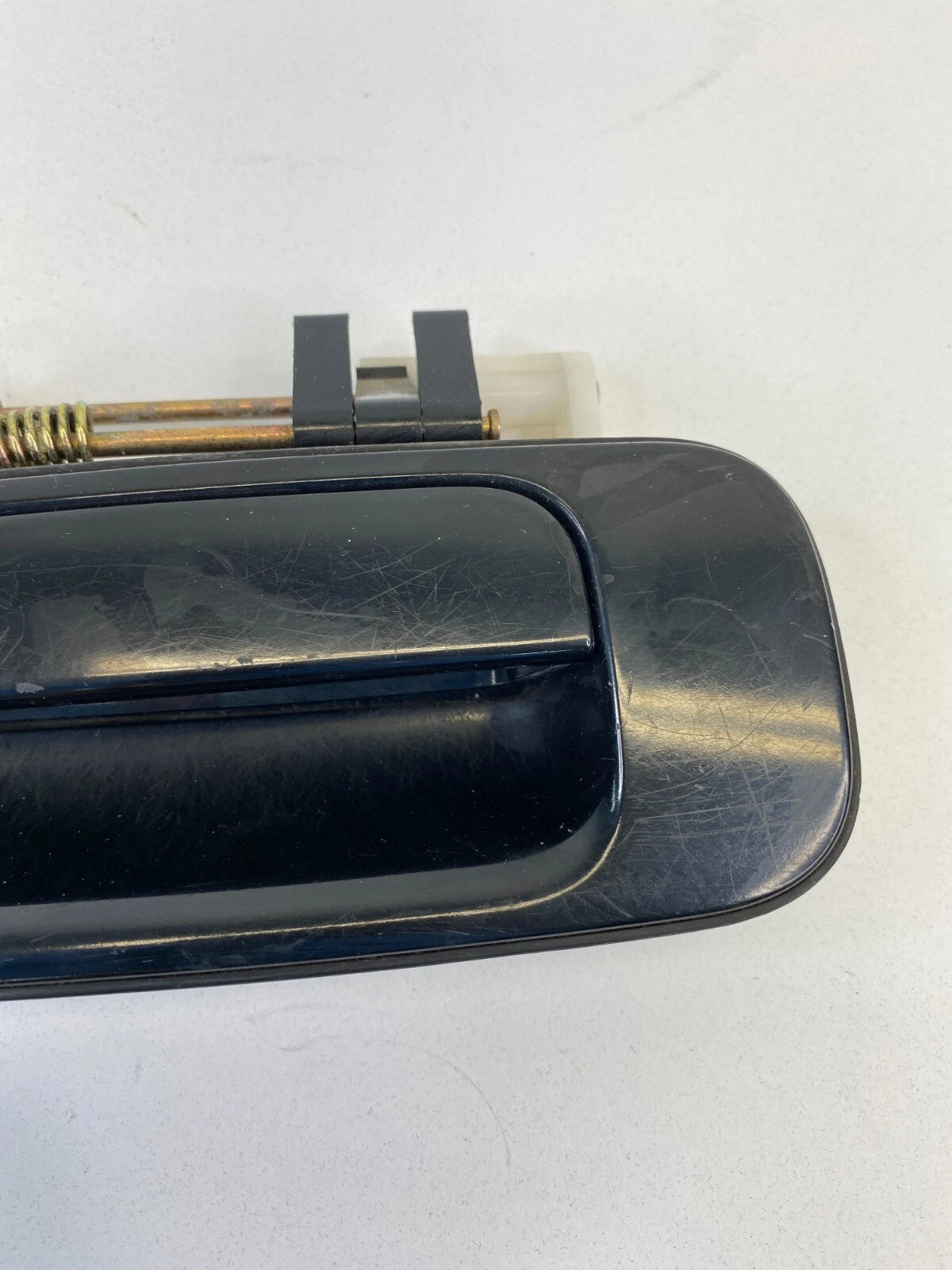 1992-1996 TOYOTA CAMRY REAR LEFT SIDE EXTERIOR DOOR HANDLE ASSEMBLY 69224-32021