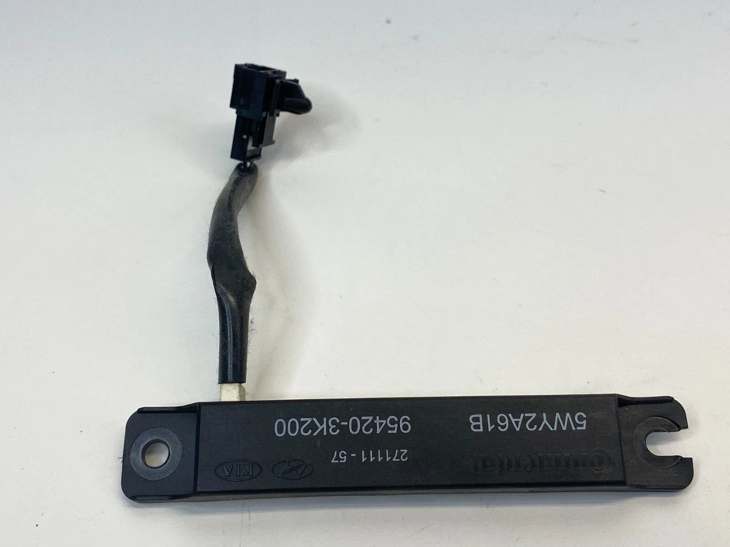 2011-2014 HYUNDAI SONATA REAR BUMPER KEYLESS ENTRY ANTENNA MODULE 95420-3K200