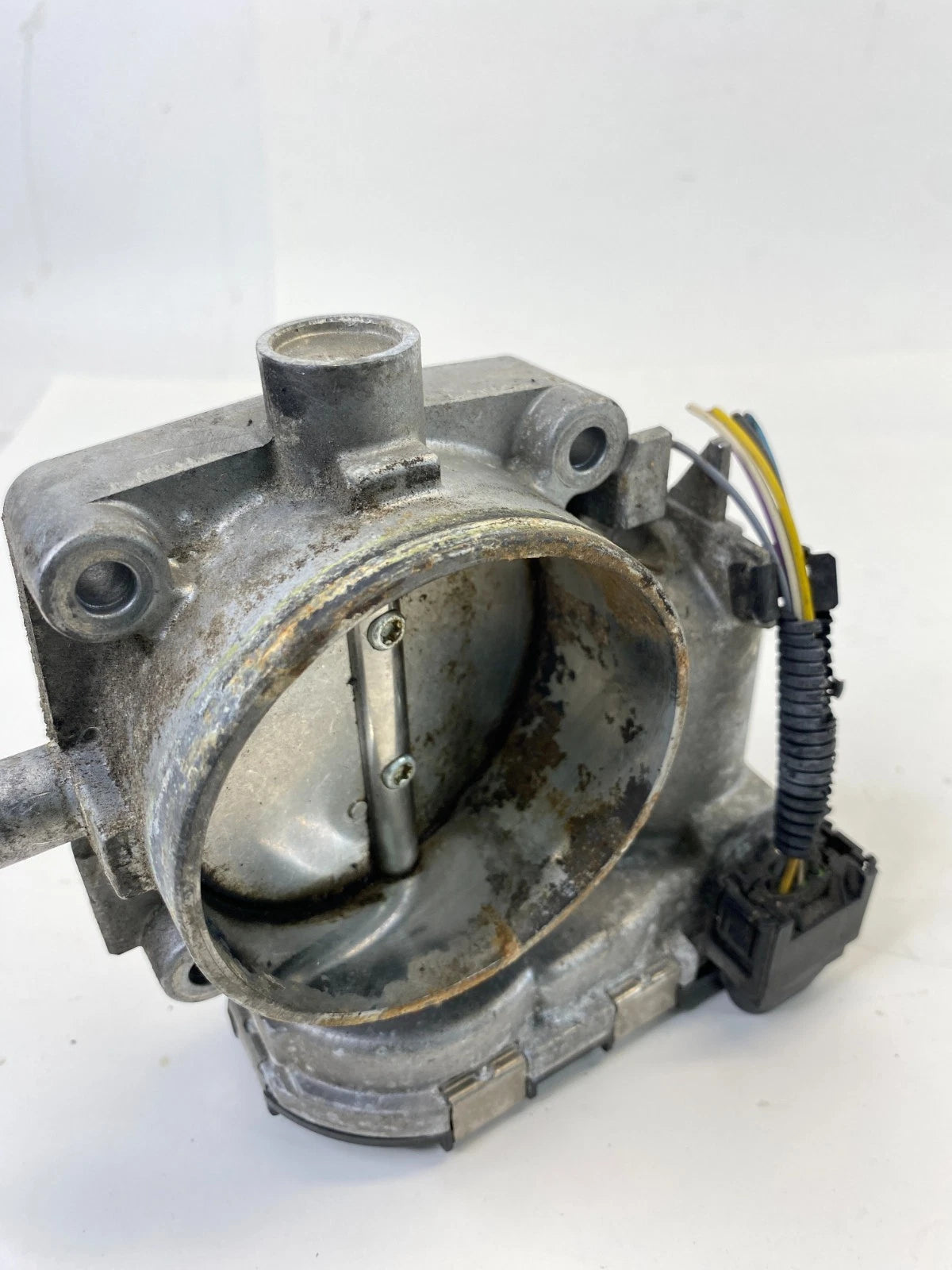 2006 MERCEDES CLS500 CL500 ENGINE AIR INTAKE THROTTLE BODY ASSEMBLY A1131410125