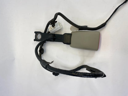 2010-2013 TOYOTA PRIUS FRONT LEFT DRIVER SEAT BELT BUCKLE ASSEMBLY OEM