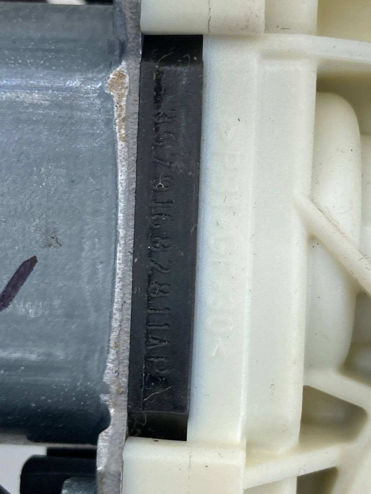 2008-2012 Jeep Liberty Rear Left Side Power Window Motor 1006630 OEM