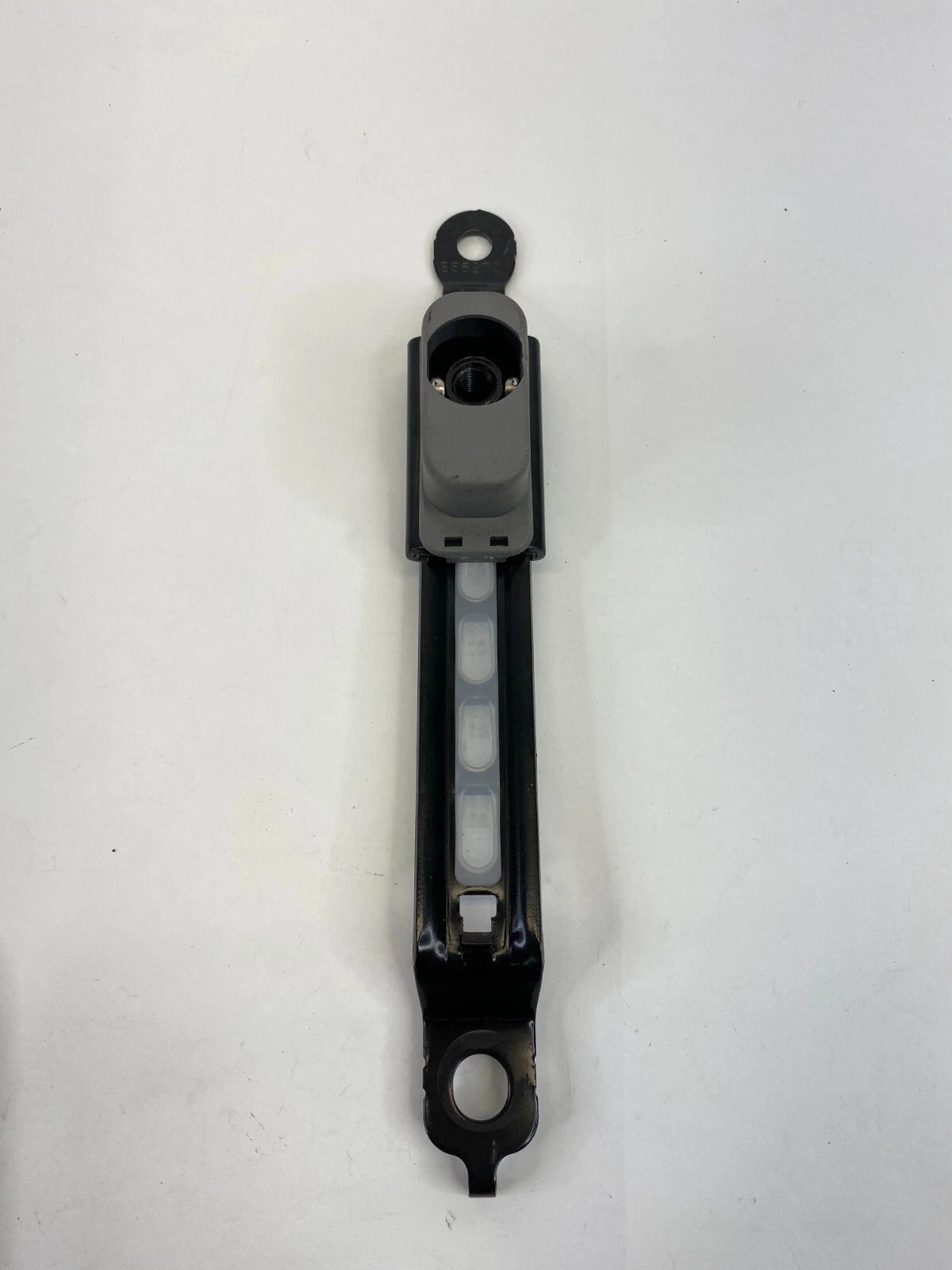 2003-2008 SUBARU FORESTER FRONT RIGHT PASSENGER SIDE SEAT BELT HEIGHT ADJUSTER
