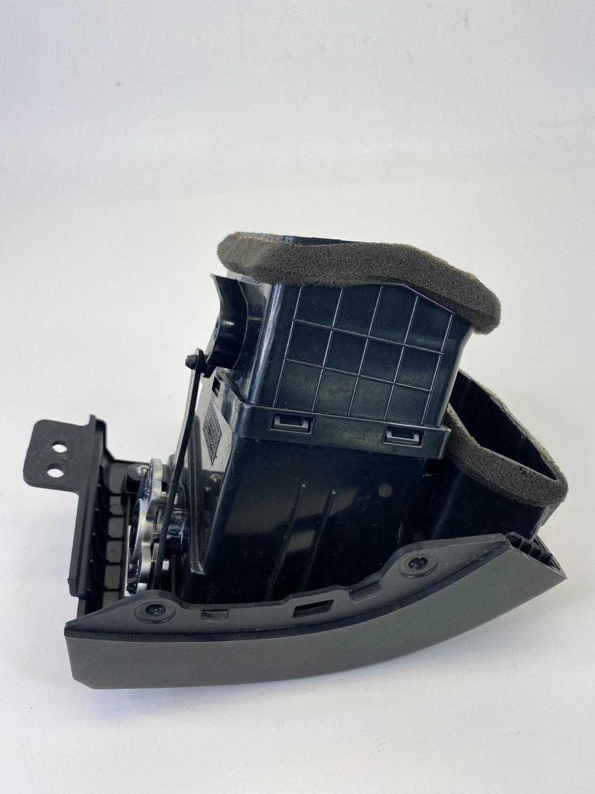 07-09 HYUNDAI SANTA FE LEFT SIDE DASH AC AIR VENT GRILLE OUTLET 97480-2B000 OEM