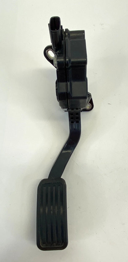 07-11 TOYOTA YARIS 08-14 XD ACCELERATOR GAS PEDAL TRAVEL ASSEMBLY 7811052020 OEM
