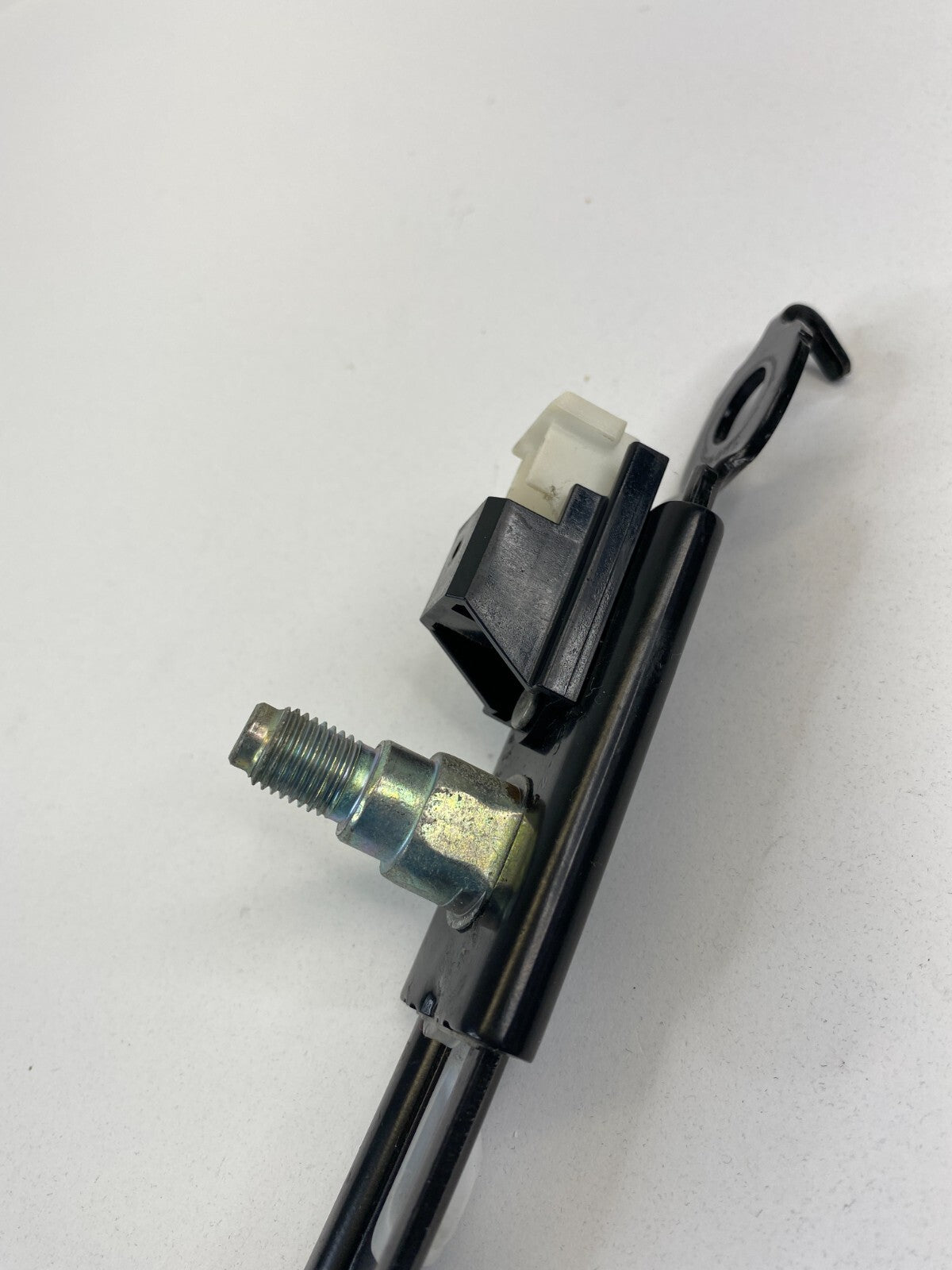 09-13 Toyota Corolla Right Passenger Side Seat Belt Height Adjuster 52851A OEM