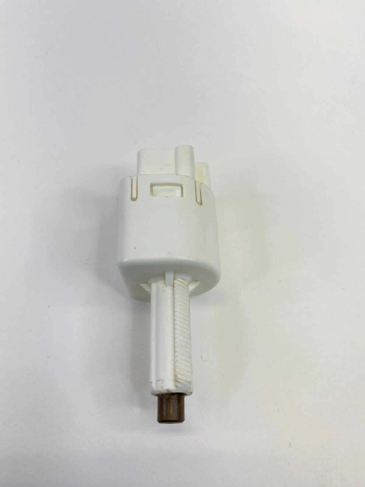 09-22 TOYOTA COROLLA 10-13 4RUNNER BRAKE PEDAL STOP LIGHT LAMP SENSOR SWITCH OEM