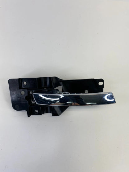 11-16 CHRYSLER TOWN & COUNTRY FRONT RIGHT INTERIOR DOOR HANDLE 68066552AA OEM