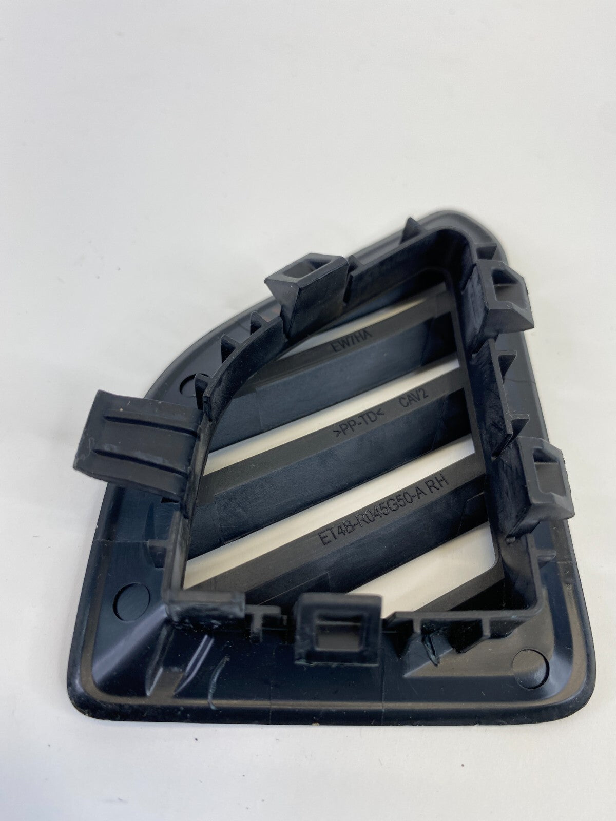 15-24 Ford Edge Dash Dashboard Right Side Defroster Air Vent Grille ET4BR045G50A