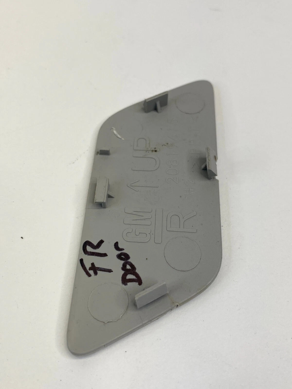 2010-2017 GMC TERRAIN FRONT RIGHT SIDE INNER DOOR HANDLE BEZEL 20819615 OEM