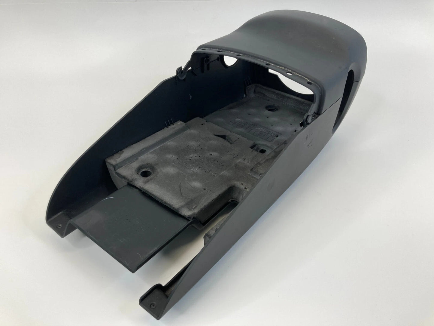 2009-2017 VOLKSWAGEN CC UPPER & LOWER STEERING COLUMN TRIM COVER 3C0-858-625A