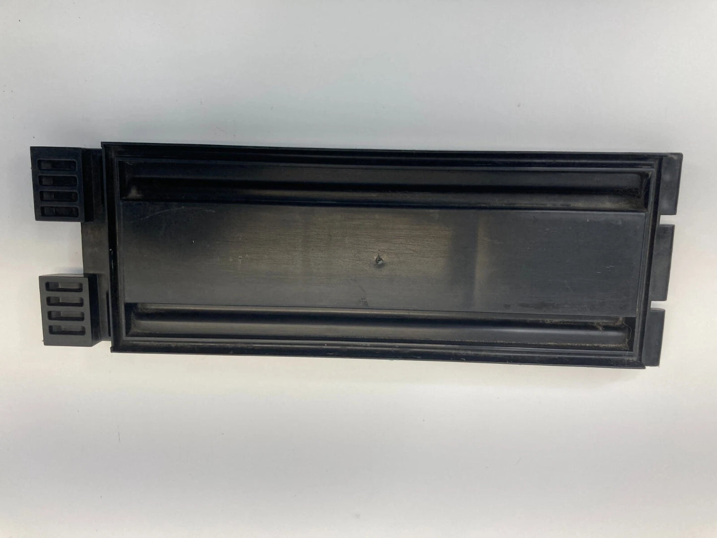 06-15 MERCEDES-BENZ ML350 HVAC HEATER BLOWER INTERIOR AC FILTER COVER 982508Z-06