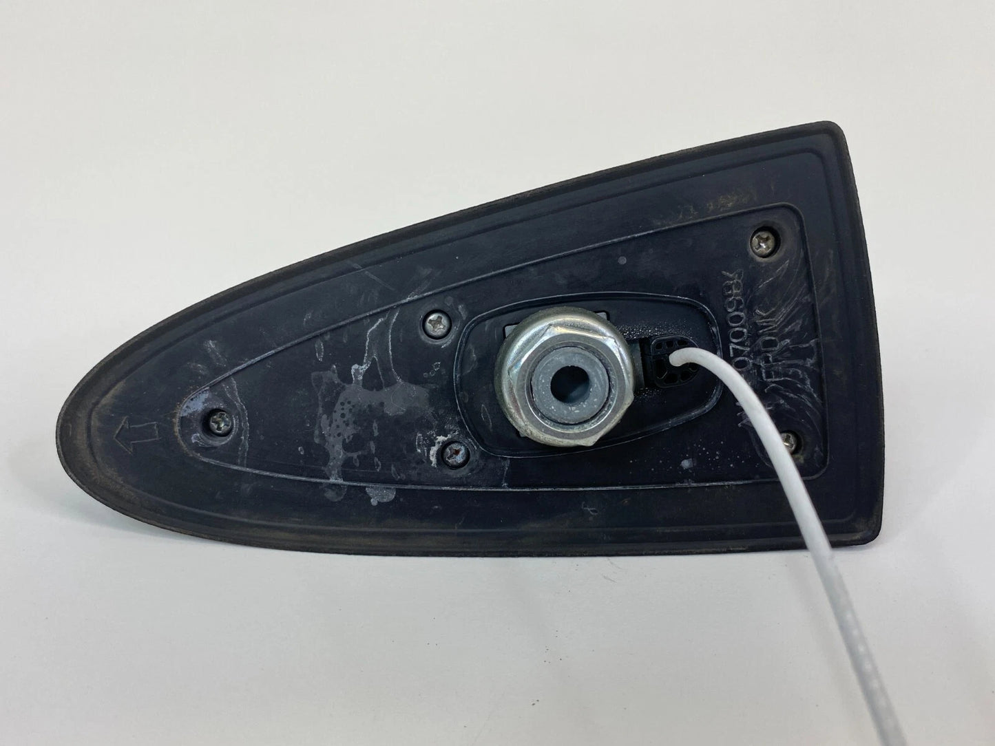2009 2010 HYUNDAI SONATA ROOF MOUNT SHARK FIN RADIO ANTENNA ASSEMBLY UNIT OEM