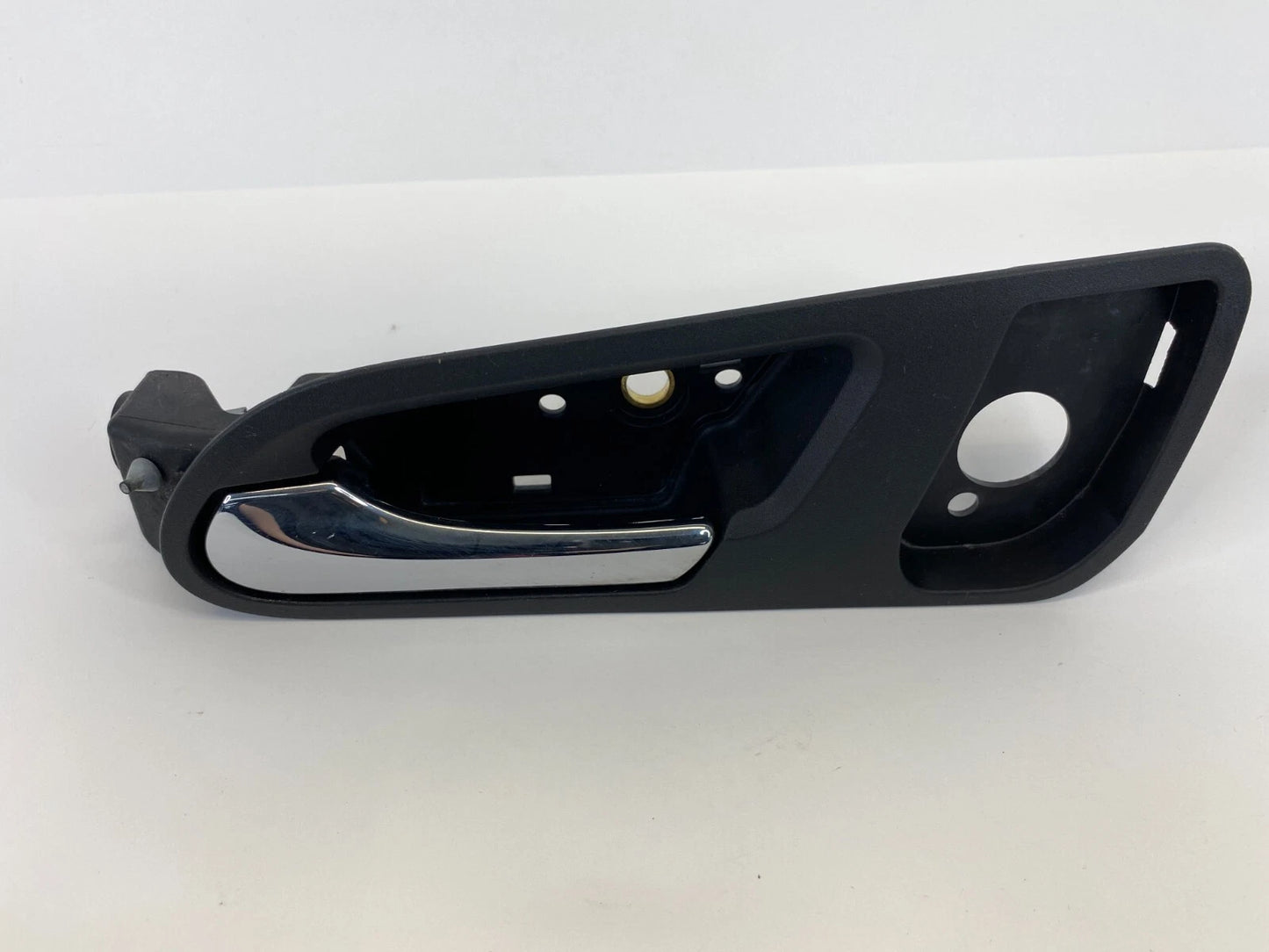 2007-2016 GMC ACADIA REAR LEFT SIDE INNER INTERIOR DOOR HANDLE ASSEMBLY OEM