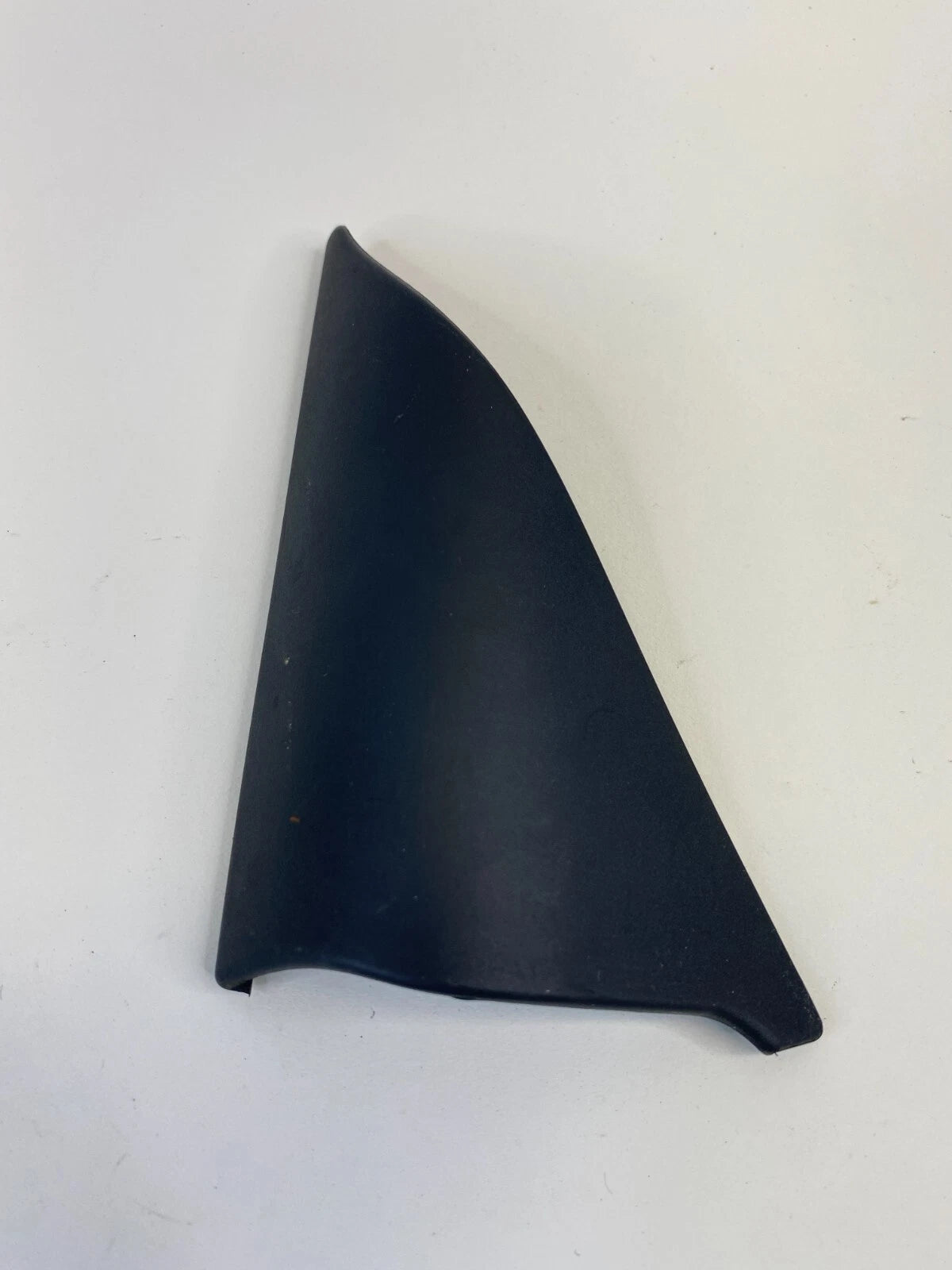 05-11 AUDI A6 QUATTRO REAR RIGHT DOOR INNER CORNER COVER TRIM PANEL GARNISH OEM