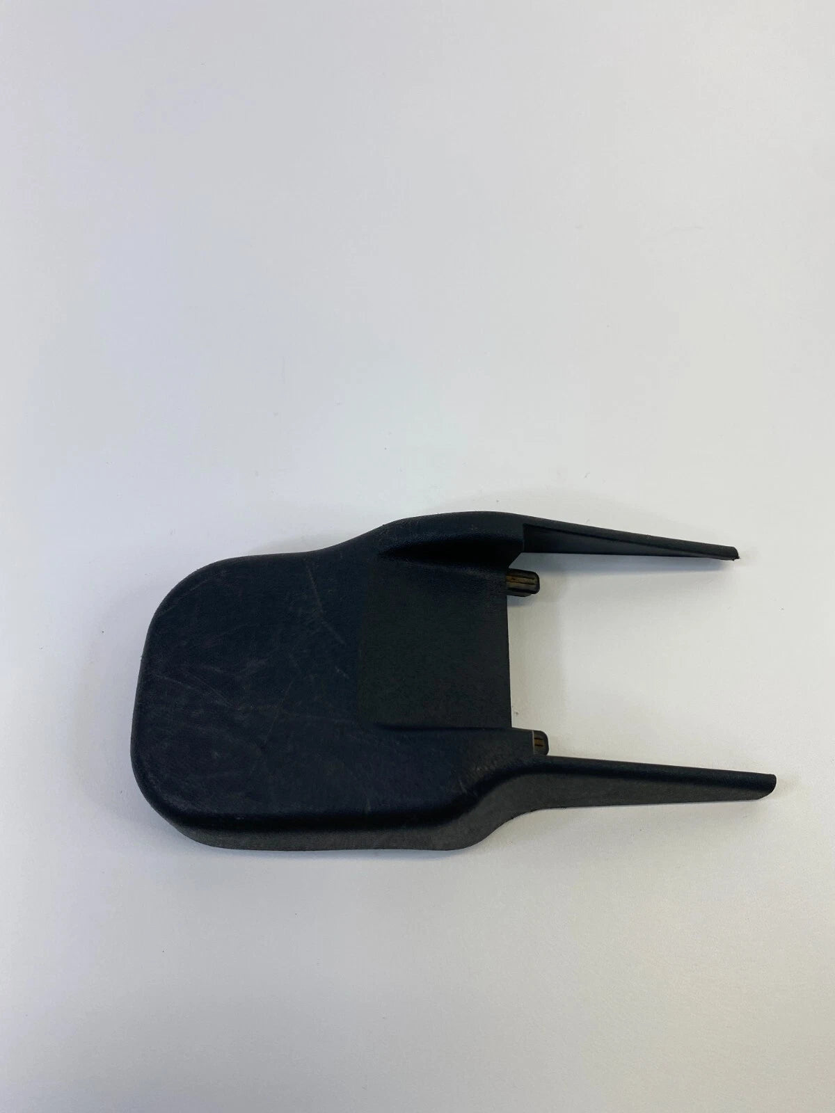 08-13 INFINITI G37 07 08 G35 FRONT LH DRIVER SEAT TRACK COVER TRIM 87557JK01 OEM