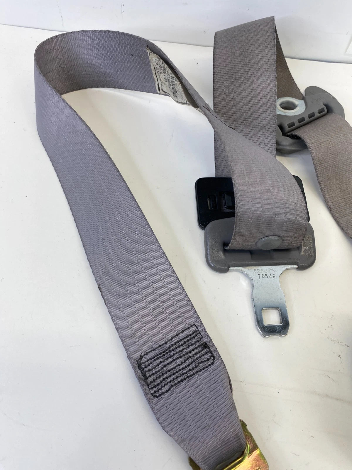 04-10 TOYOTA SIENNA FRONT RIGHT PASSENGER SIDE SEAT BELT RETRACTOR OEM