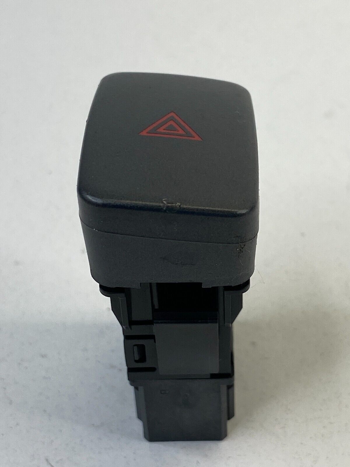 2004-2006 Acura MDX Dash Emergency Hazard Light Control Switch Button M19620