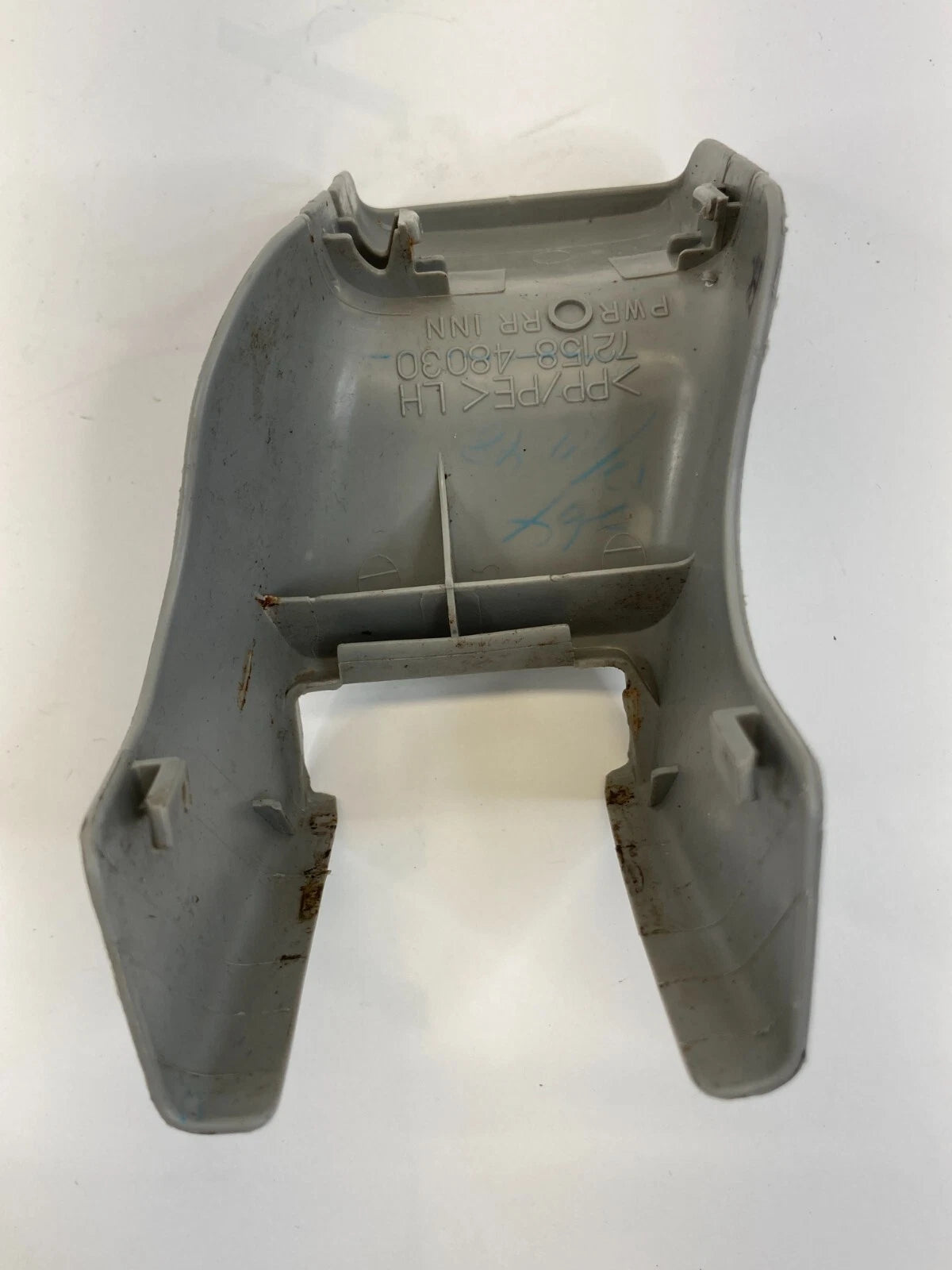 2006-2008 LEXUS RX400H FRONT RIGHT SEAT TRACK INNER COVER TRIM CAP 72158-48030