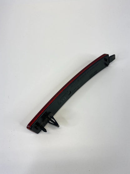 09-12 CHEVROLET TRAVERSE REAR BUMPER LEFT SIDE REFLECTOR LAMP TRIM 25881881 OEM