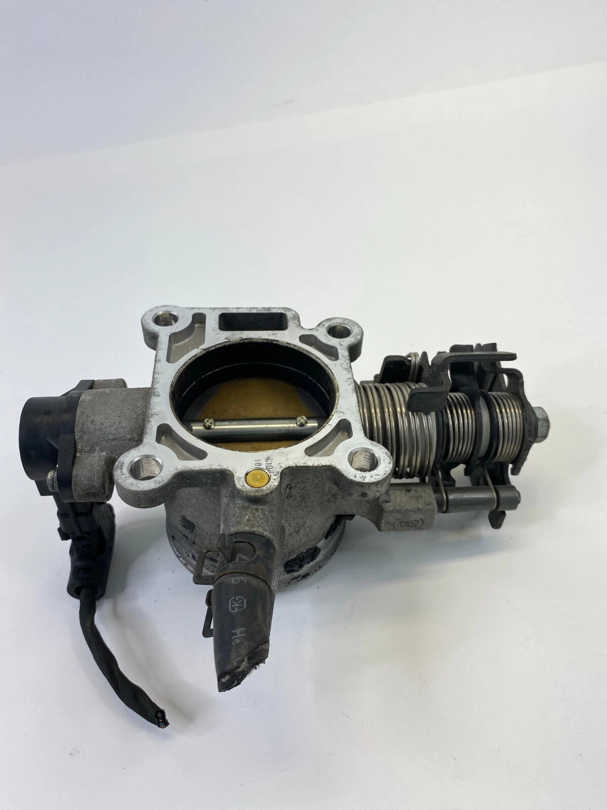 2006-2012 HYUNDAI ELANTRA 2.0 A/T THROTTLE BODY THROTTLE VALVE W/ CRUISE CONTROL