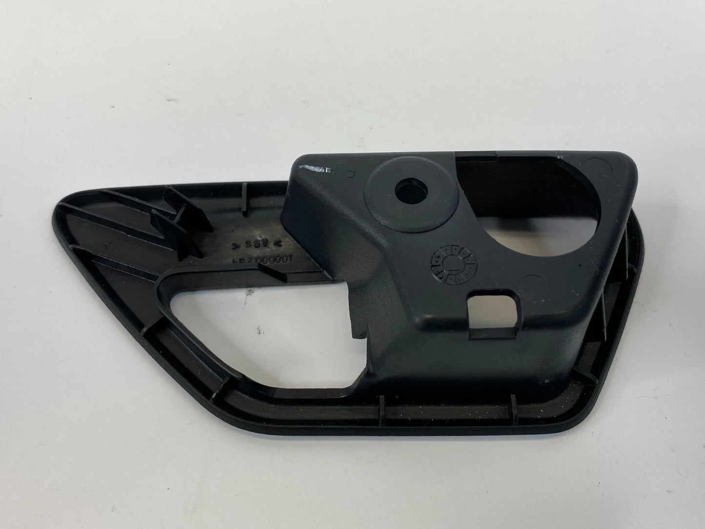 2009 2010 DODGE JOURNEY REAR RIGHT INTERIOR DOOR HANDLE BEZEL 100000254 OEM