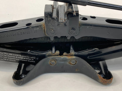 92-05 GRAND AM 99-04 ALERO 97-03 MALIBU SPARE TIRE JACK SCISSORS & CRANK HANDLE